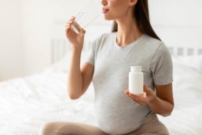 La importancia de la vitamina C durante el embarazo: Beneficios y precauciones