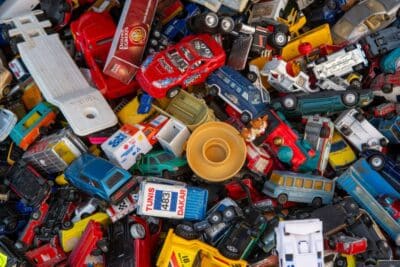 Escalas de vehículos de juguete: qué significa 1:18, 1:24, 1:64