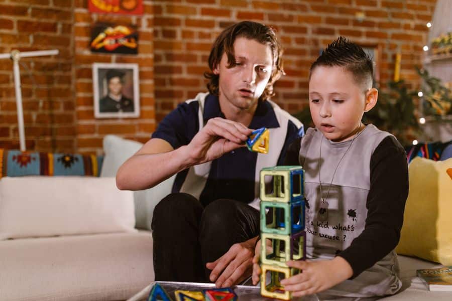Juego educativo de bloques magnéticos